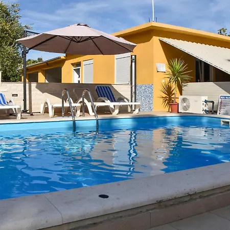1 Bedroom Amazing In Pakoštane