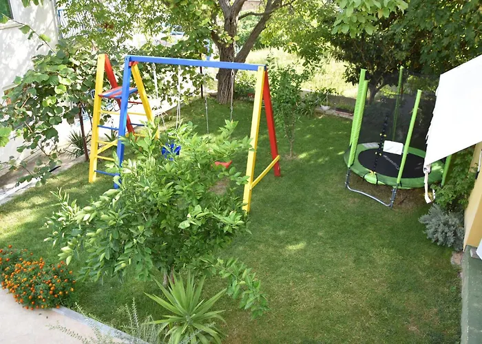 1 Bedroom Cozy In Apartman Pakostane
